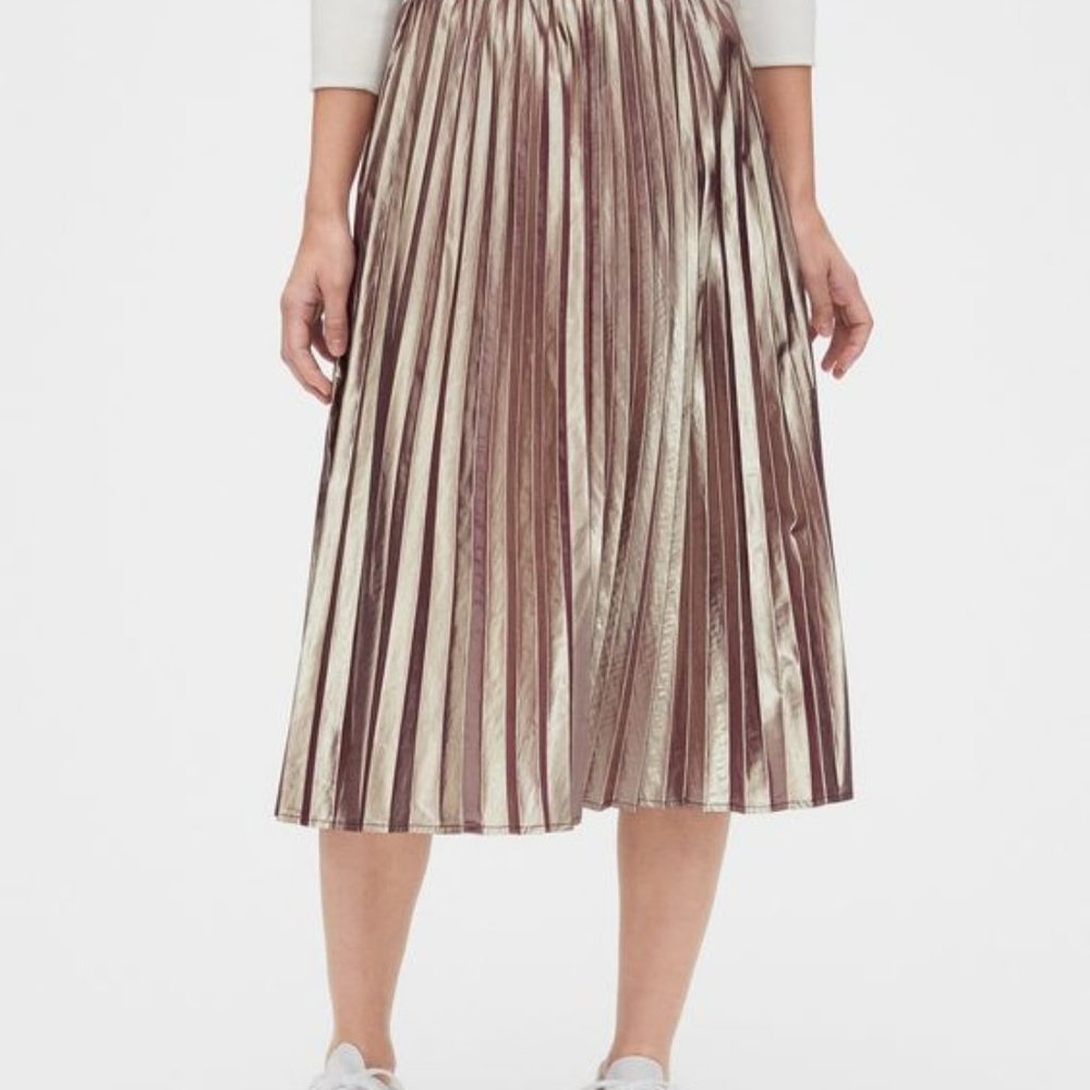 Gap Metallic Pleated Midi Skirt in Rose Gold